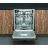 Hotpoint H2IHD526BUK Built In Dishwasher