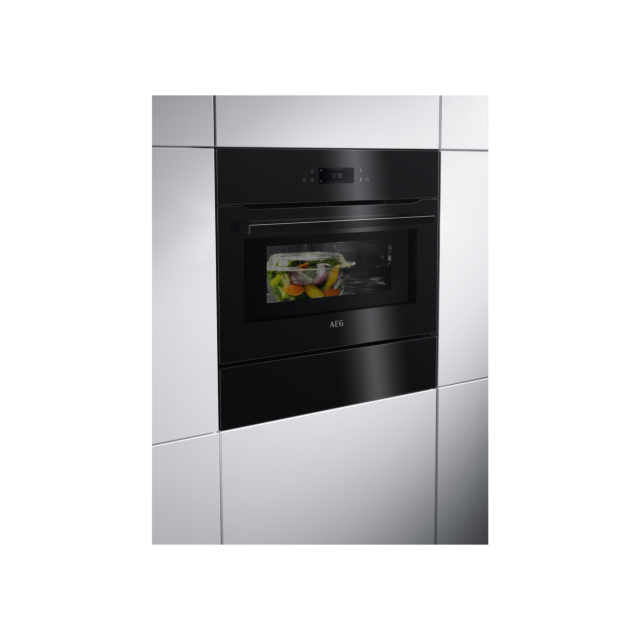 AEG KMK768080B 
CombiQuick Combination Microwave compact oven with EXCite sophisticated touch contr