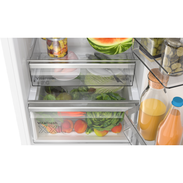Bosch KGN39AWCTG Bosch Series 6 Nofrost Freestanding Fridge Freezer, 203 X 60Cm - White