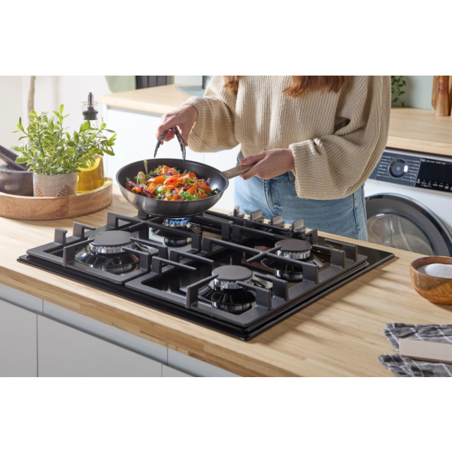 Bosch PCP6A6I90 60cm Black Gas Hob with Flame Select