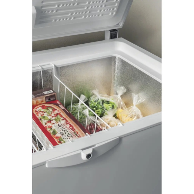 Hotpoint CS1A300HFA1 Chest Freezer