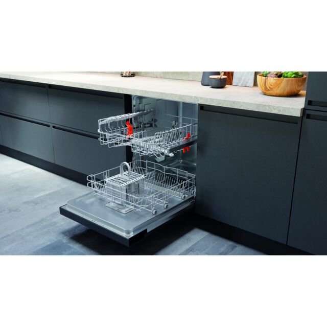 Hotpoint H3BL626XUK Integrated Dishwasher