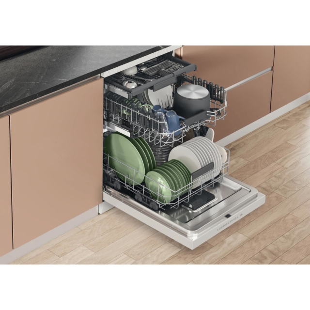 Hotpoint H7F HP33 UK H7FHP33UK Dishwasher - White - 15 Place Settings