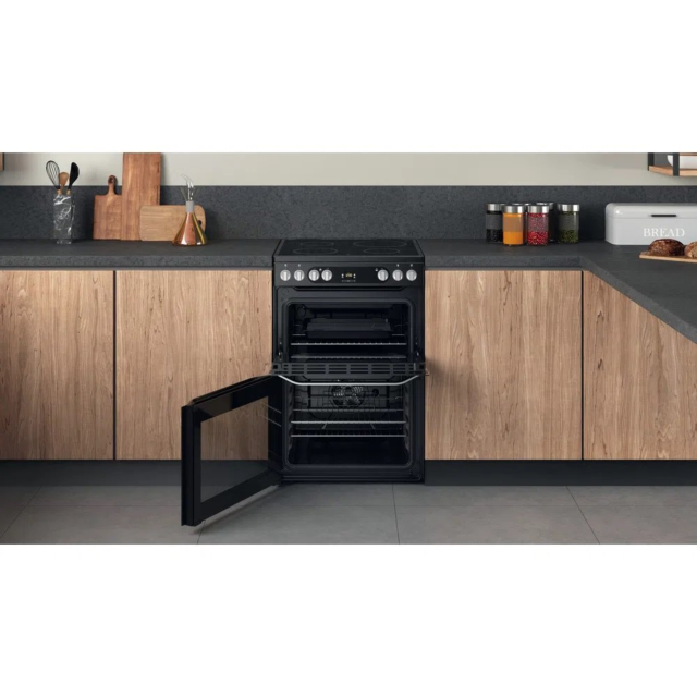 Hotpoint HDM67V9HCB 60cm Double Oven Electric Cooker with Ceramic Hob - Black