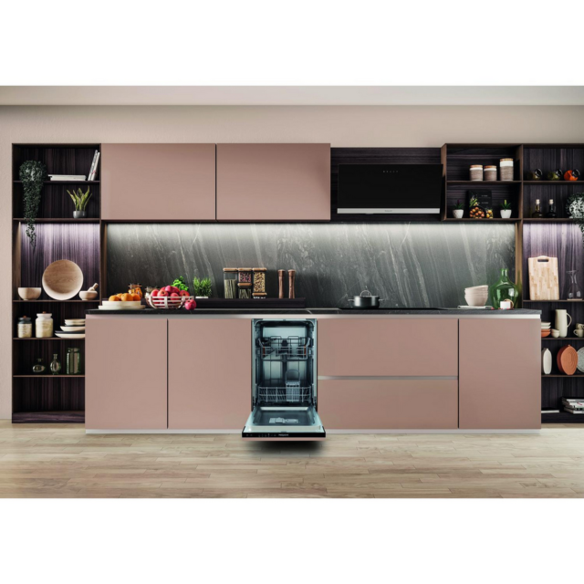 Hotpoint HP2IE10CS80UK Slimline Integrated Dishwasher