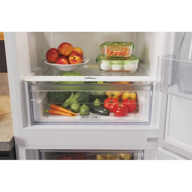 Hotpoint HTFC850TI1W1 59.5cm 60/40 Frost Free Fridge Freezer - White