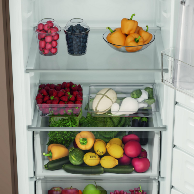 Hotpoint HTSD18A011A1 54cm Integrated Fridge Freezer
