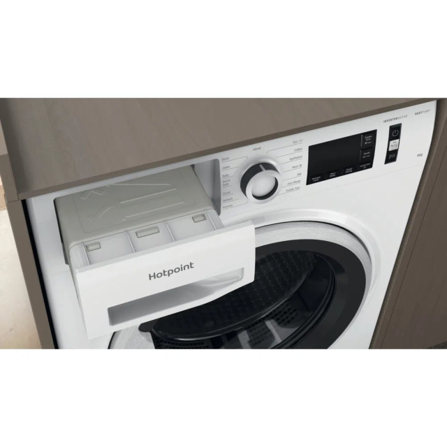 Hotpoint NTM1192SK 9kg Heat Pump Tumble Dryer - White