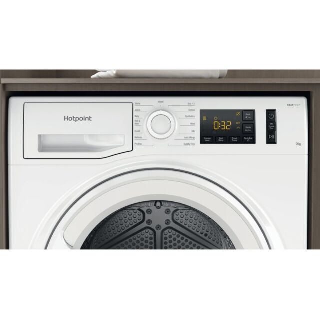 Hotpoint NTM1192UK 9kg Heat Pump Tumble Dryer - White