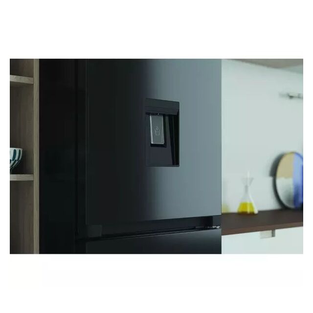 Indesit INFC850TI1KAQUA1 59.5cm 50/50 Total No Frost Fridge Freezer - Black