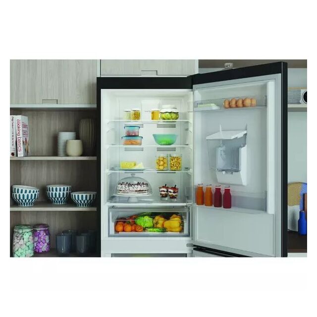 Indesit INFC850TI1KAQUA1 59.5cm 50/50 Total No Frost Fridge Freezer - Black