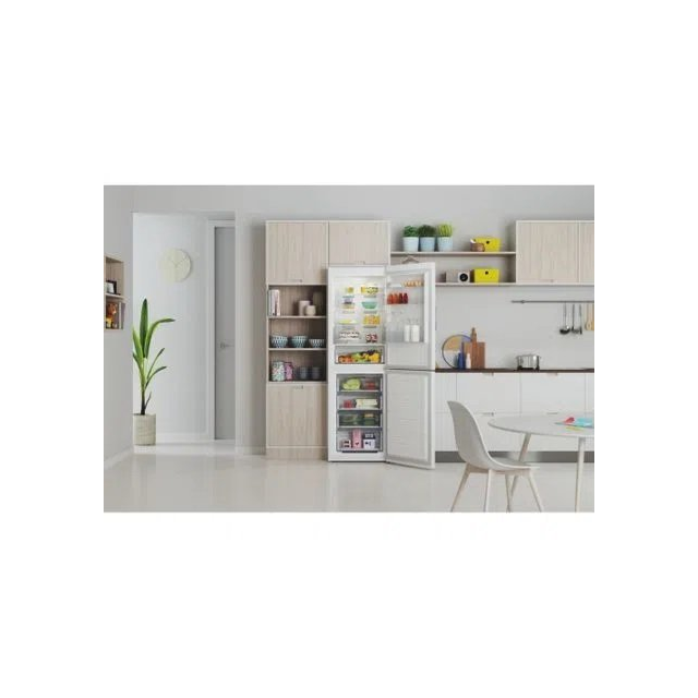 Indesit INFC850TI1W1 60 cm Fridge Freezer - White