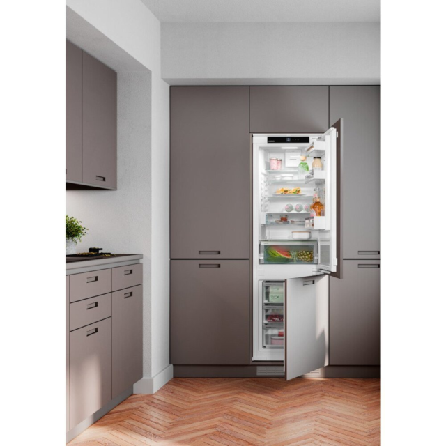 Liebherr ICND5123 55.9cm Integrated Fridge Freezer 